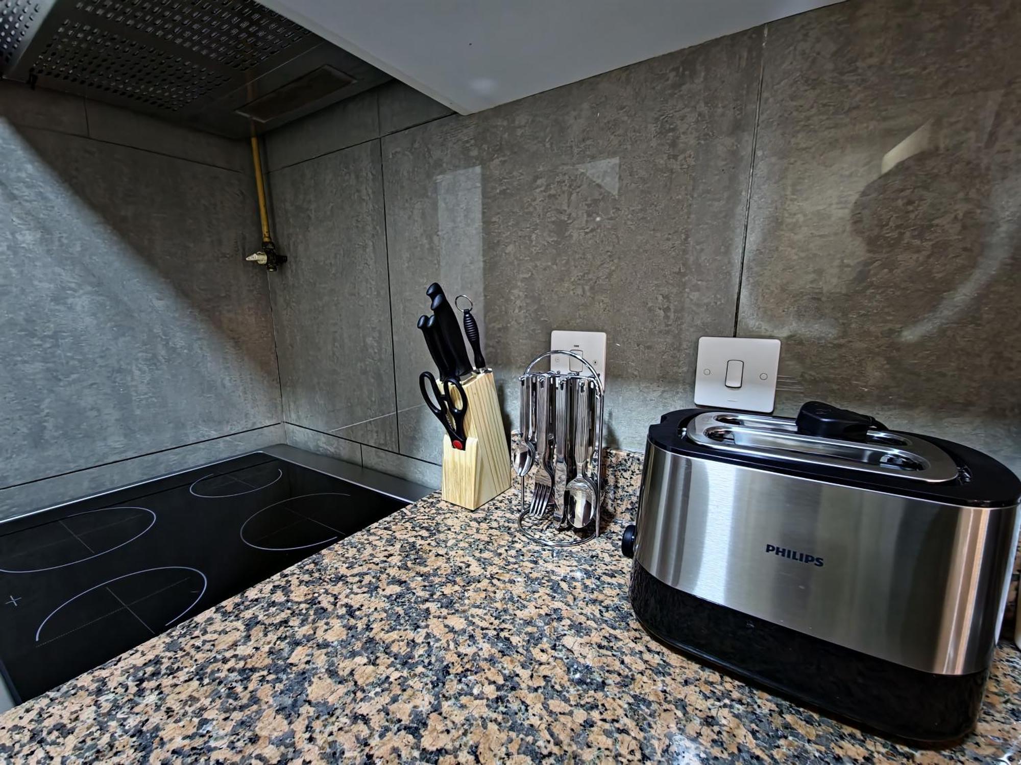 Apartment Harf1608 Al Reem Island Stylish 1br W Balcony