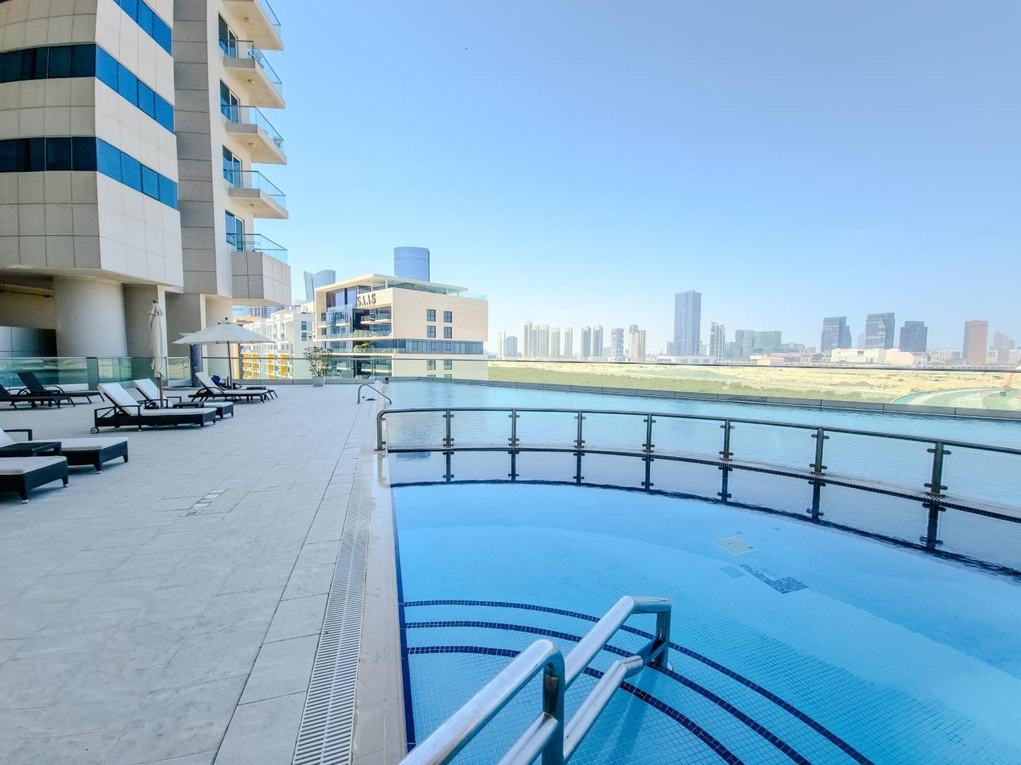 Harf1608 Al Reem Island Stylish 1br W Balcony Apartment *